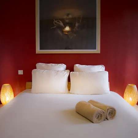 Domaine Au Perisson 住宿加早餐酒店 Le Brouilh